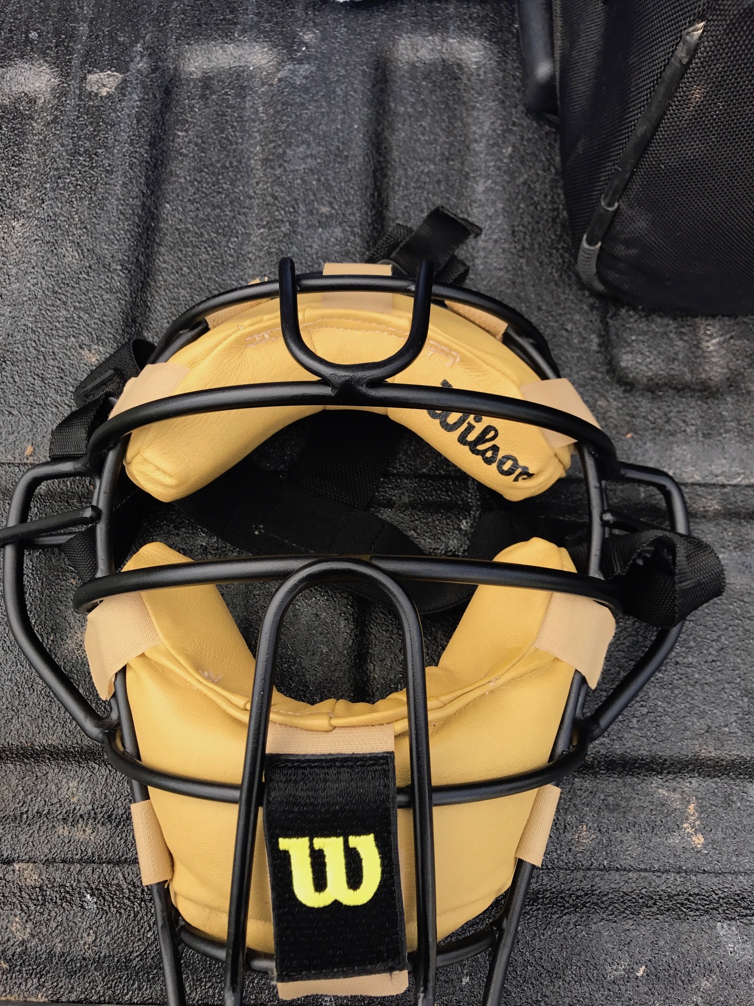 Wilson DynaLite Aluminum Umpire Mask Buy, Sell or Trade UmpireEmpire